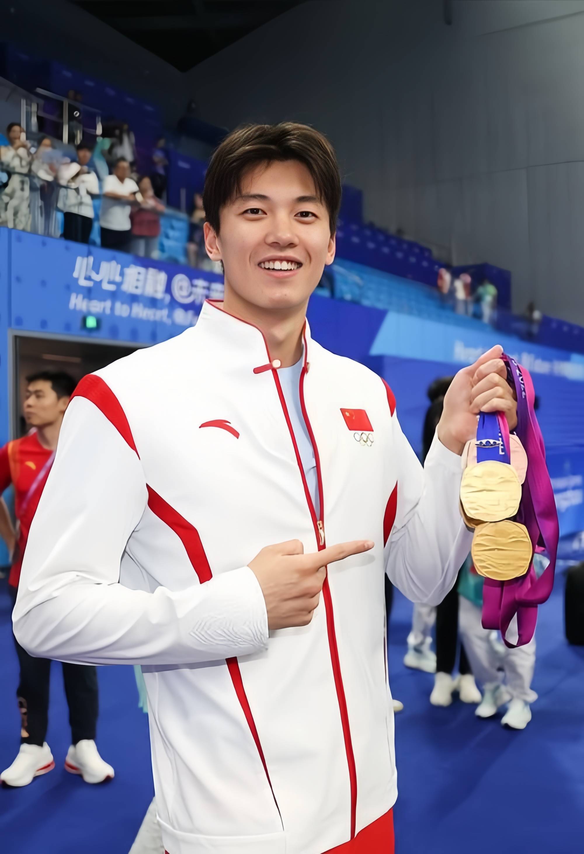 游泳项目再获金牌，中国选手夺得冠军(游泳项目再获金牌,中国选手夺得冠军了吗)