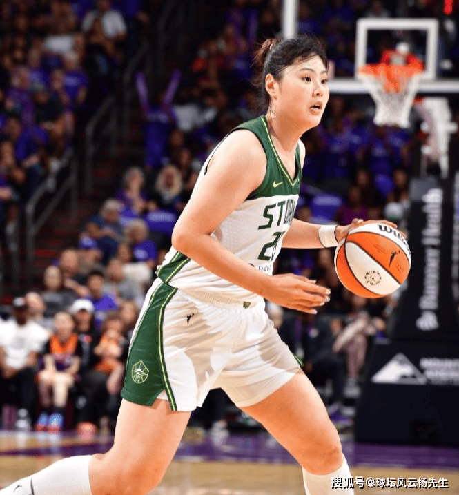 三亿体育入口-WNBA-李月汝10分8板飞翼末节逆转王牌未果