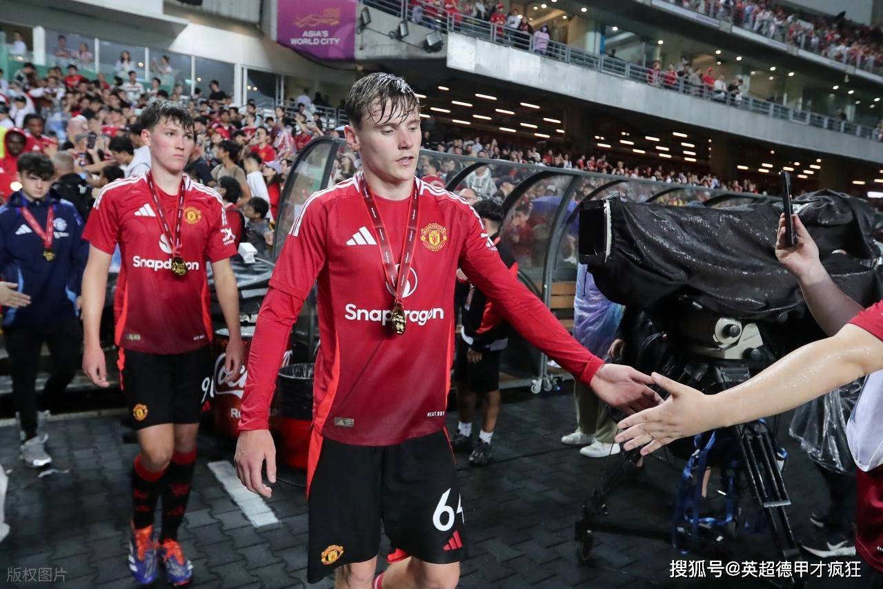 三亿体育官网-多要了600万却毁了名誉：约克雷斯转会阿森纳，葡体为贪婪买单