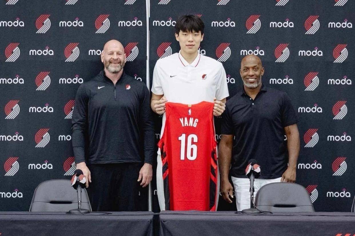 包含杨瀚森把勇士全队惹毛了那些嘲笑开拓者的人呢？的词条